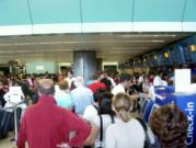 Queue at the check-in